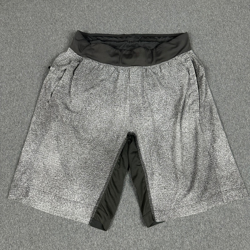 Lululemon THE Short 9" Linerless Mens Size 6 Gray Black Athletic Running Shorts